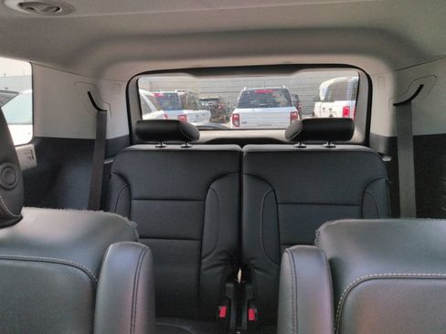 Used 2019 GMC Acadia SLT w/ Black Edition AWD/4WD image 25