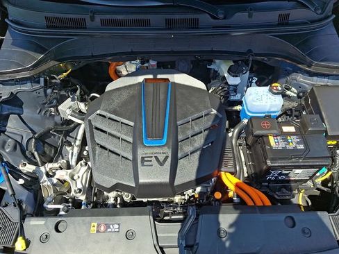 Used 2023 Hyundai Kona SE FWD image 31