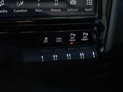 Used 2024 RAM 1500 Big Horn image 14