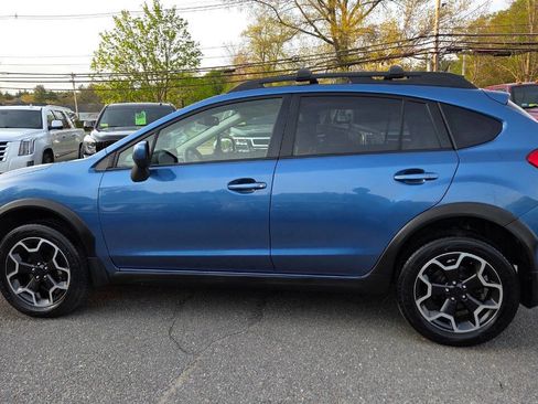 Used 2014 Subaru Crosstrek 2.0i Premium w/ Moonroof Package AWD/4WD image 7