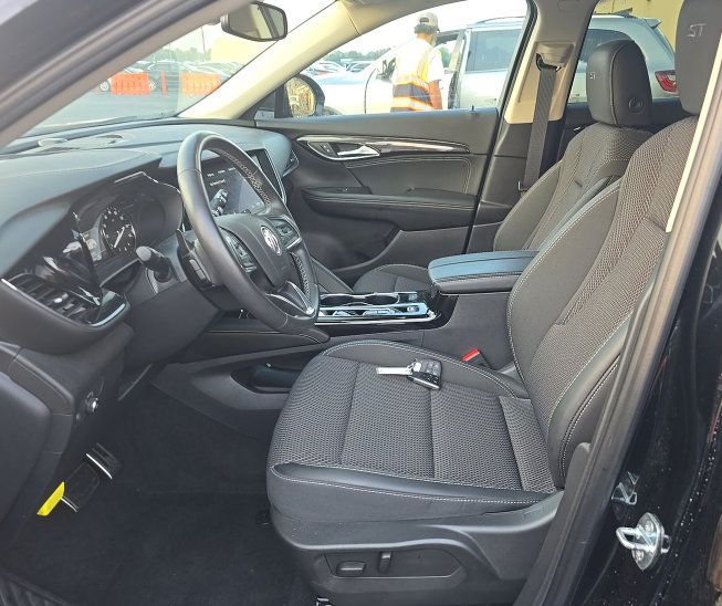Used 2023 Buick Envision Preferred w/ Sport Touring Package AWD/4WD image 5