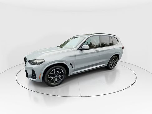 Certified 2024 BMW X3 xDrive30i w/ Premium Package AWD/4WD image 4