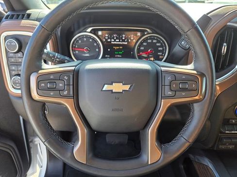 Used 2022 Chevrolet Silverado 2500 High Country w/ LPO, Dark Essentials Package AWD/4WD image 17