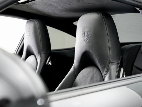 Used 2011 Porsche 911 Carrera S image 10