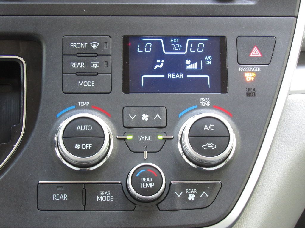 Certified 2020 Toyota Sienna L FWD image 26
