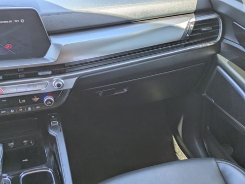 Used 2024 Kia Telluride S w/ S Sunroof Package image 18