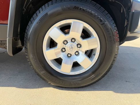 Used 2010 Toyota FJ Cruiser 4WD image 44
