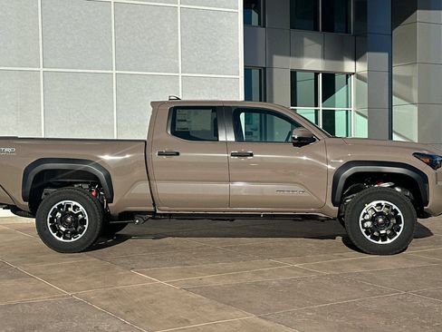 New 2026 Toyota Tacoma TRD Off-Road image 3