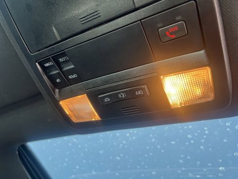 Used 2023 Toyota Tacoma Limited w/ Nightshade Package image 21