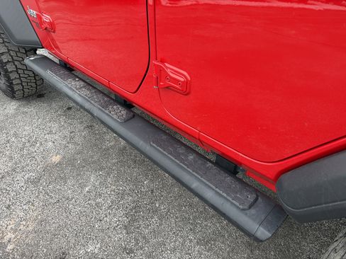 Used 2020 Jeep Wrangler Unlimited Sport S image 29