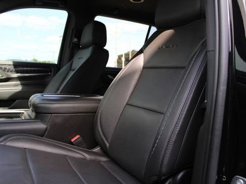Used 2021 GMC Yukon Denali AWD/4WD image 23