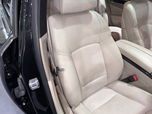 Used 2014 BMW 750i RWD image 65