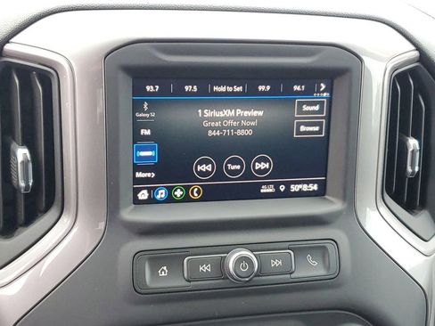 Used 2020 Chevrolet Silverado 1500 Custom w/ Custom Value Package image 19