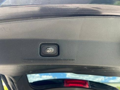 Used 2018 Ford Explorer Sport w/ Equipment Group 401A AWD/4WD image 17