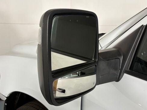 Used 2024 RAM 2500 Tradesman w/ Chrome Appearance Group RWD image 12