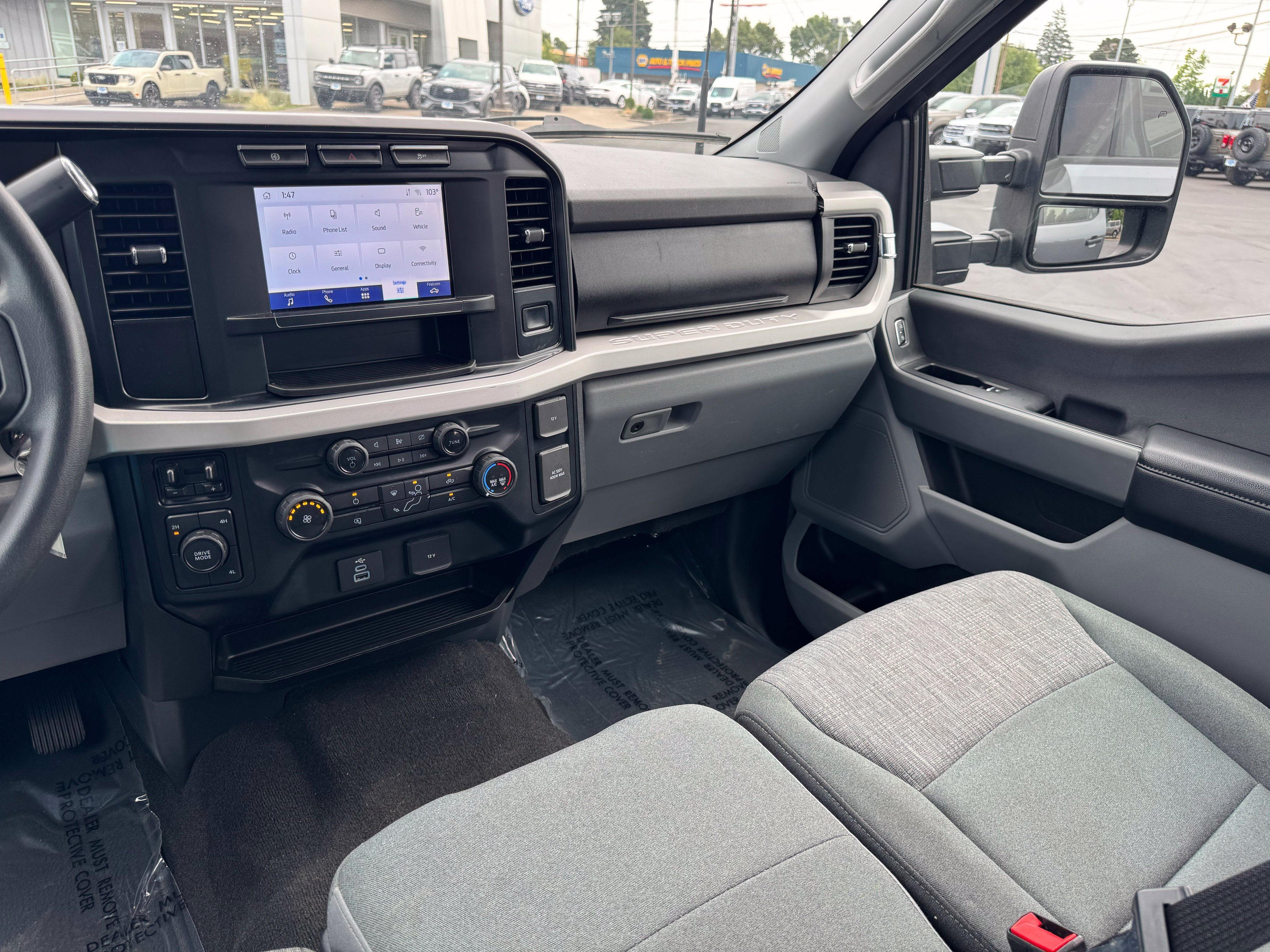 Used 2024 Ford F350 XLT AWD/4WD image 24