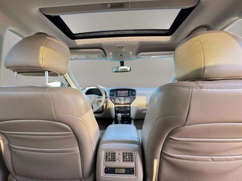 Used 2013 Nissan Pathfinder SL w/ SL Premium Pkg FWD image 15