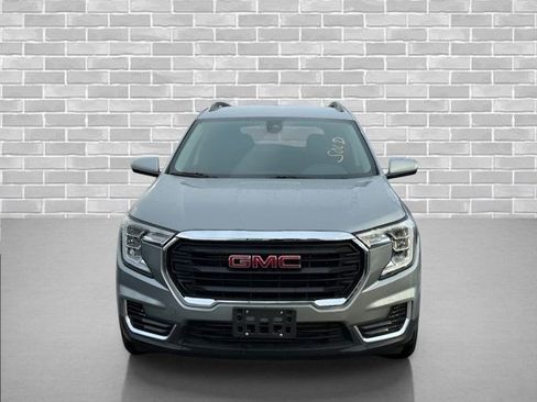 Certified 2023 GMC Terrain SLE w/ Driver Convenience Package image 10