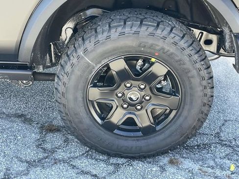 New 2025 Ford Bronco Big Bend w/ Matte Film Protection Package AWD/4WD image 21