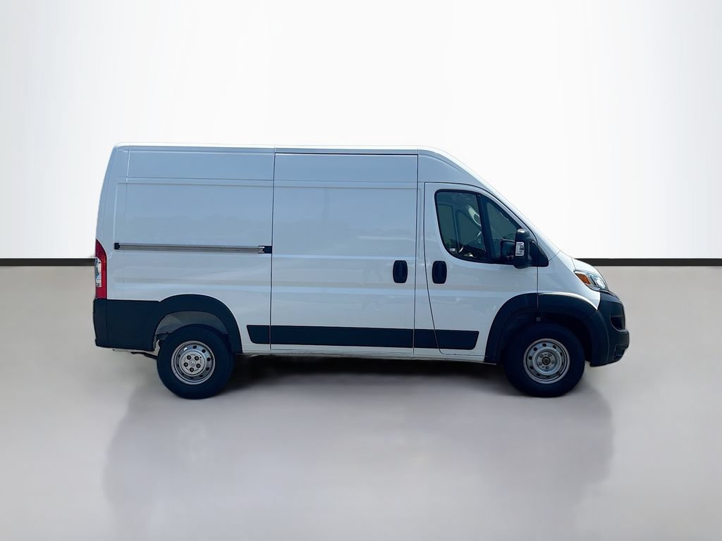 Used 2024 RAM ProMaster 2500 w/ Convenience Group FWD image 2