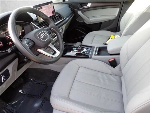 Used 2022 Audi Q5 2.0T Premium Plus w/ Premium Plus Package image 13