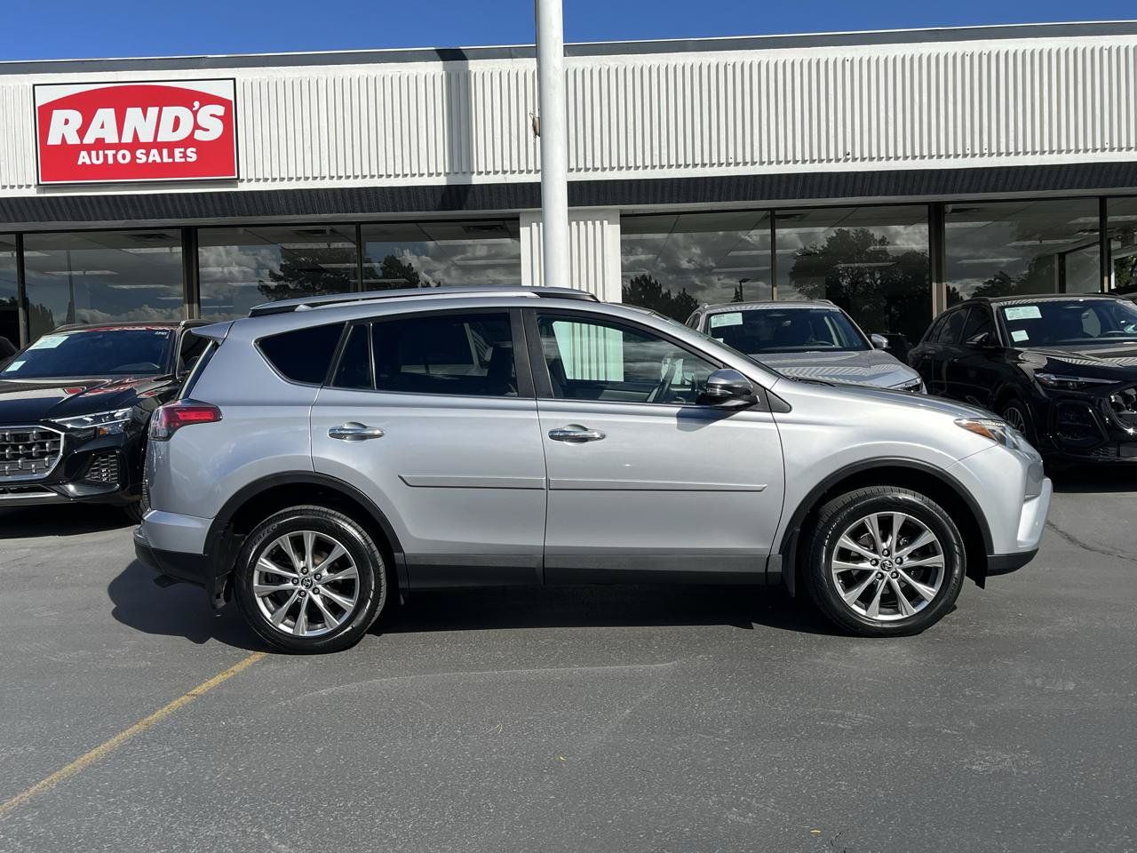 Used 2017 Toyota RAV4 Limited w/ All Weather Liner Package AWD/4WD image 2