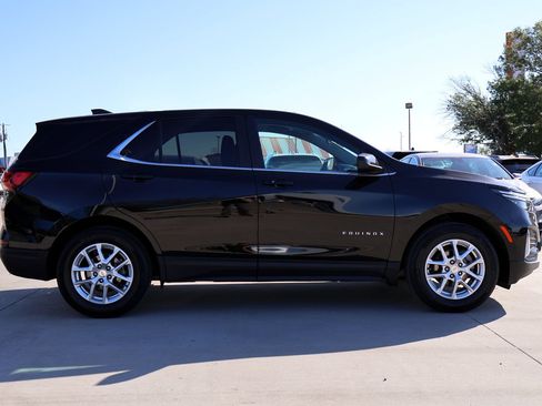 Used 2023 Chevrolet Equinox LT FWD image 5
