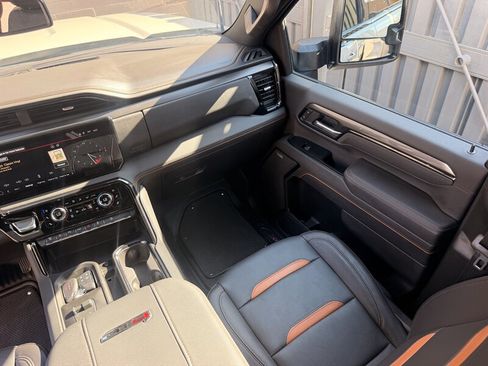 Used 2026 GMC Sierra 2500 AT4 AWD/4WD image 33