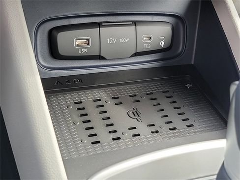 New 2026 Hyundai Venue SEL image 11