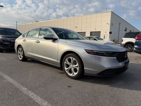 Used 2024 Honda Accord LX image 4