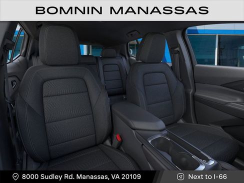 New 2026 Chevrolet Equinox EV LT w/ Midnight Package image 16