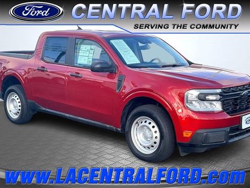 Certified 2024 Ford Maverick XL image 1