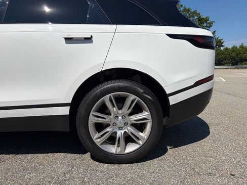 Certified 2026 Land Rover Range Rover Velar S AWD/4WD image 10