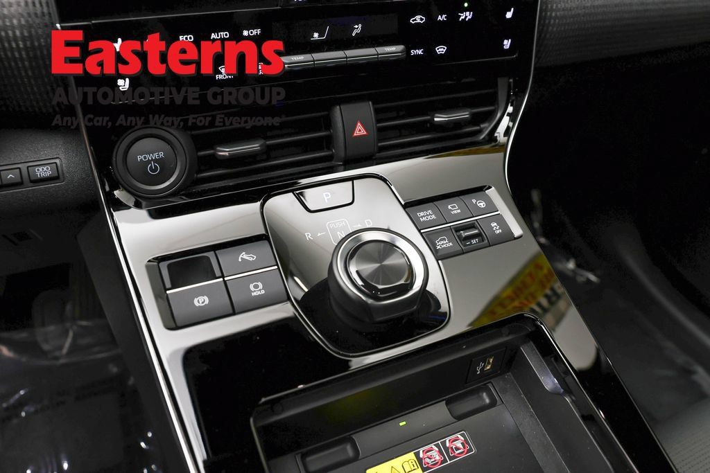 Used 2023 Subaru Solterra AWD image 14