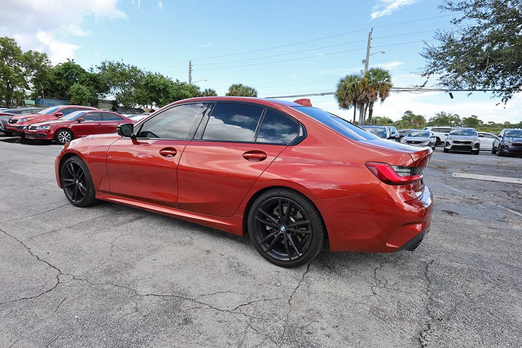 Used 2021 BMW 330i Sedan w/ M Sport Package RWD image 6