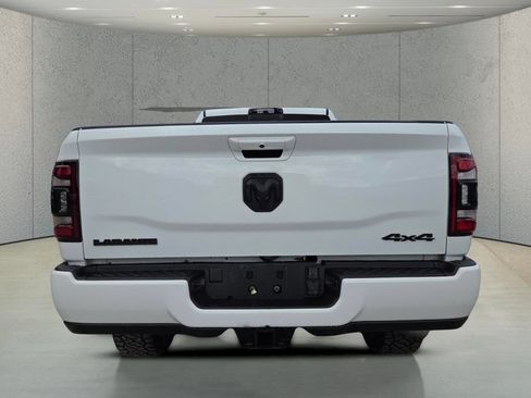 Used 2024 RAM 3500 Laramie w/ Night Edition AWD/4WD image 4