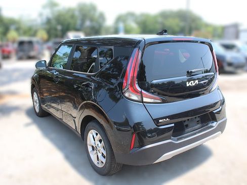 Certified 2024 Kia Soul LX w/ Option Group 015 FWD image 13
