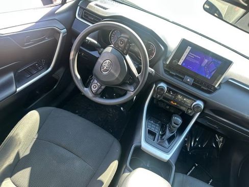 Certified 2024 Toyota RAV4 LE image 21