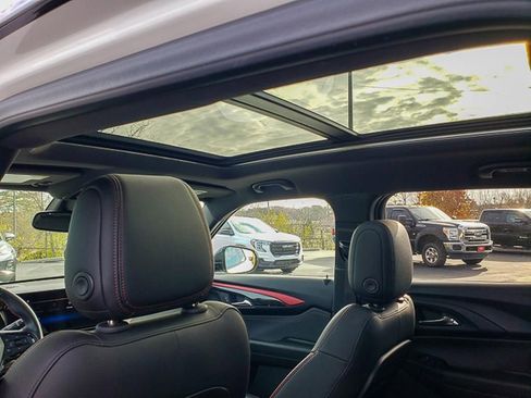 Used 2024 Chevrolet TrailBlazer RS w/ Convenience Package image 26