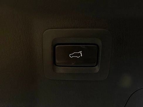 Used 2016 MAZDA CX-9 Signature AWD/4WD image 12