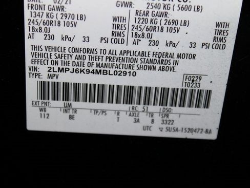 Used 2021 Lincoln Nautilus Reserve image 32