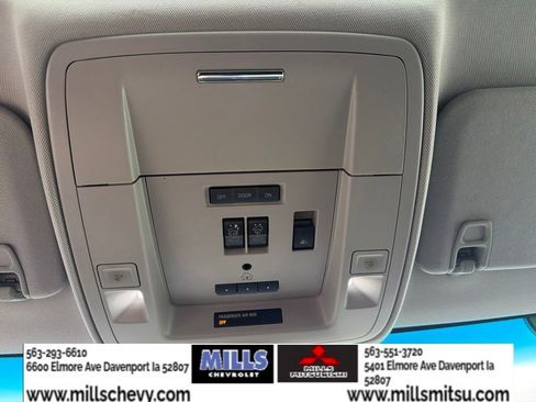 Used 2018 Chevrolet Silverado 1500 LTZ Z71 w/ Midnight Edition AWD/4WD image 19