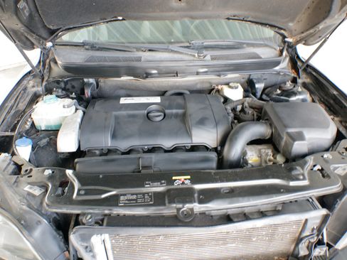 Used 2010 Volvo XC90 3.2 image 30