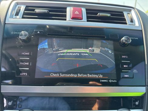 Used 2017 Subaru Legacy 2.5i Premium image 24