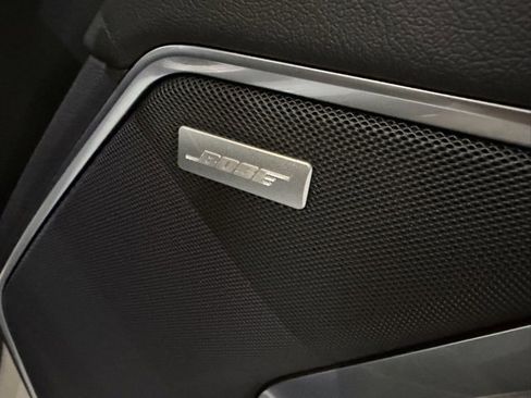 Used 2025 GMC Sierra 2500 SLT w/ SLT Premium Package image 29