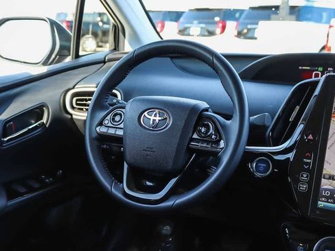 Used 2022 Toyota Prius Prime XLE FWD image 14