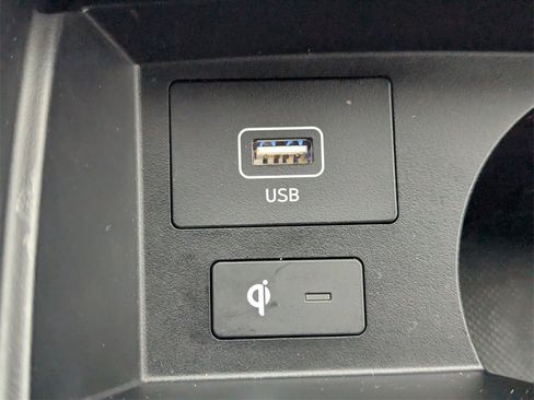 Certified 2022 Hyundai Santa Fe Limited image 23