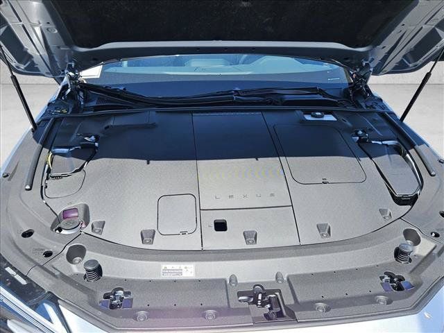New 2026 Lexus ES 500e AWD/4WD image 16