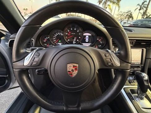 Used 2015 Porsche 911 Carrera image 23