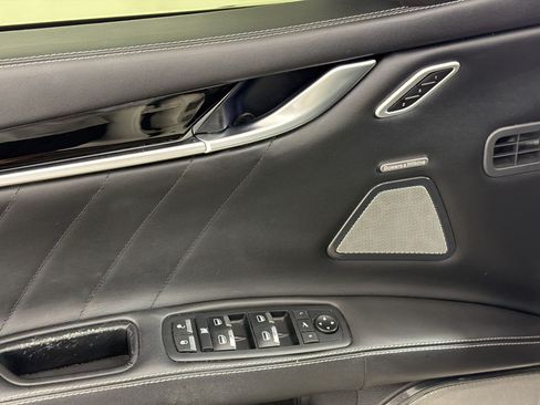 Used 2020 Maserati Ghibli S GranLusso AWD/4WD image 26